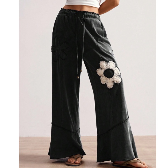 Solid Black Mineral Wash Stretchy Waist Flower Patch Wide Leg Pants - Picture 7 of 8